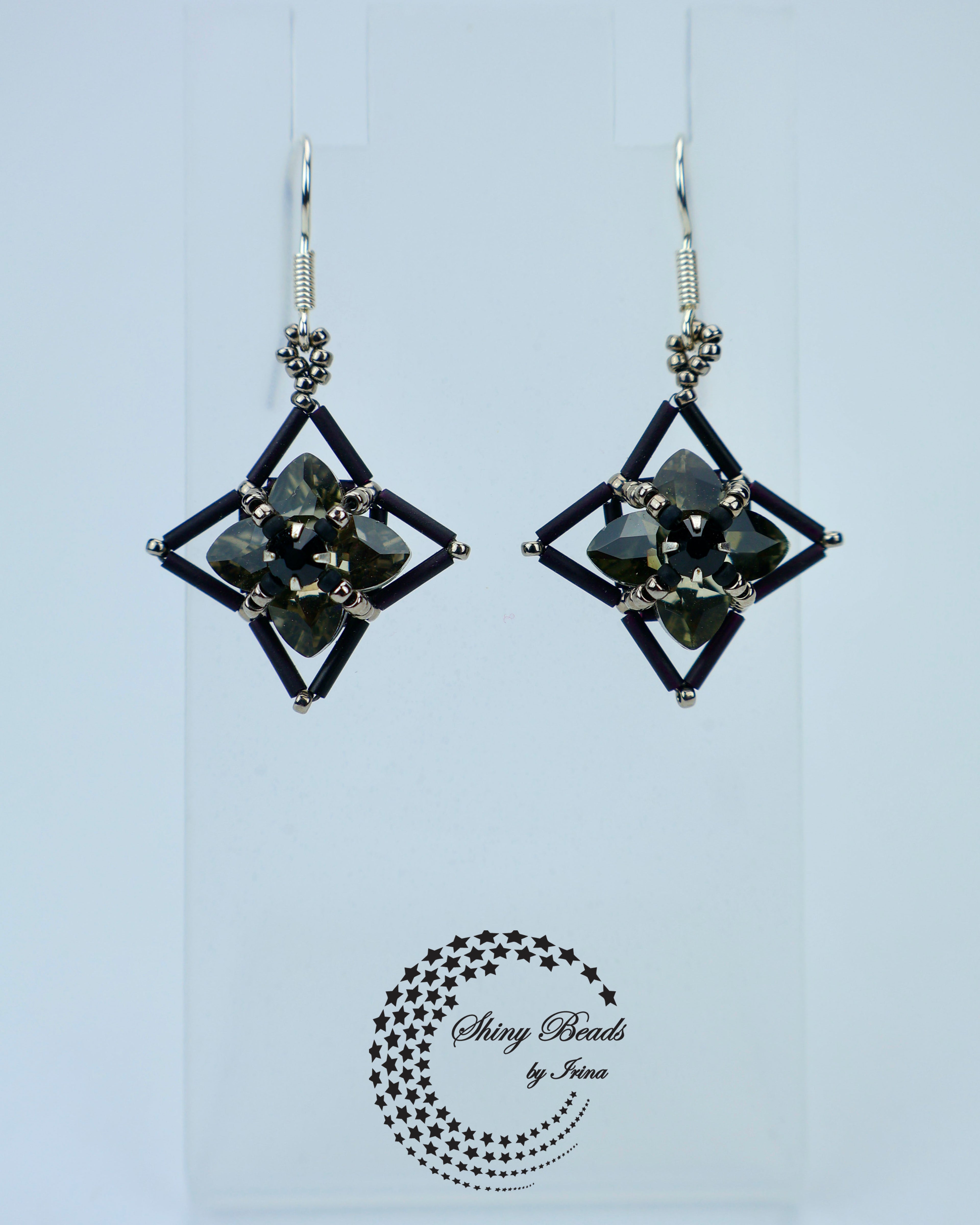 "FLOWER FIELDS BLACK" EARRINGS