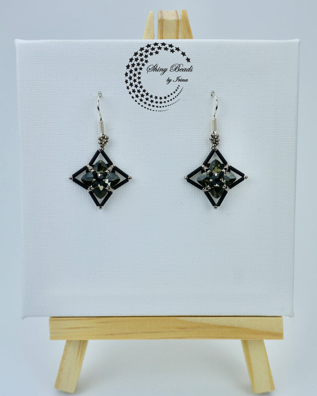 "FLOWER FIELDS BLACK" EARRINGS