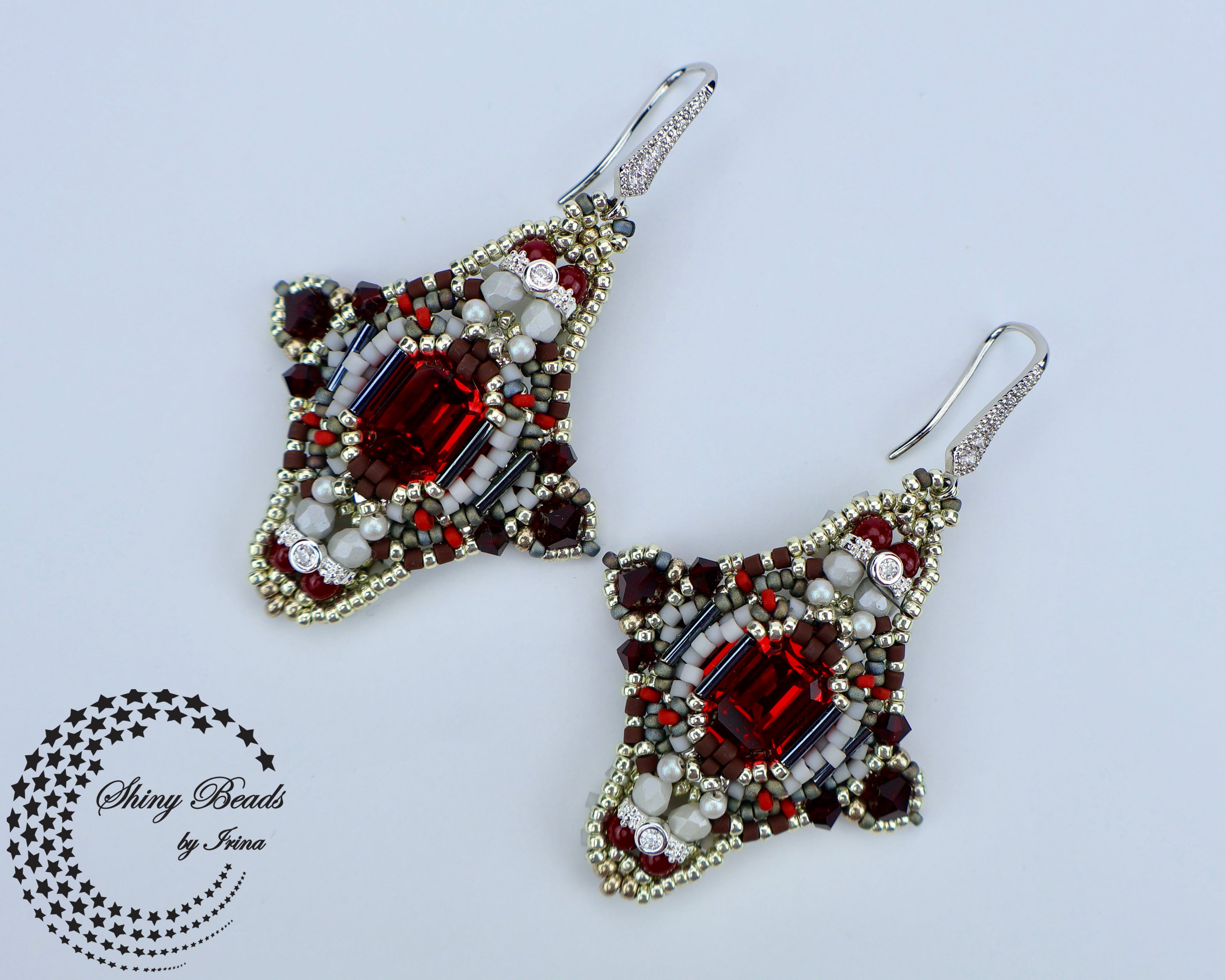 "GOTHIC DIAMOND" EARRINGS
