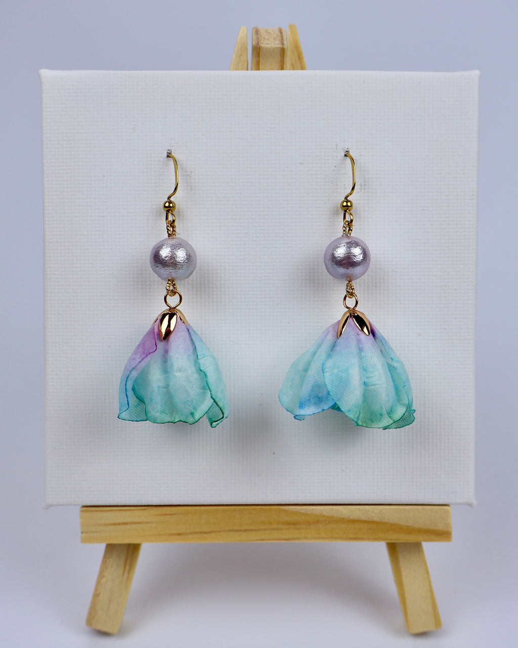 ''FLOWER SKIRT'' EARRINGS