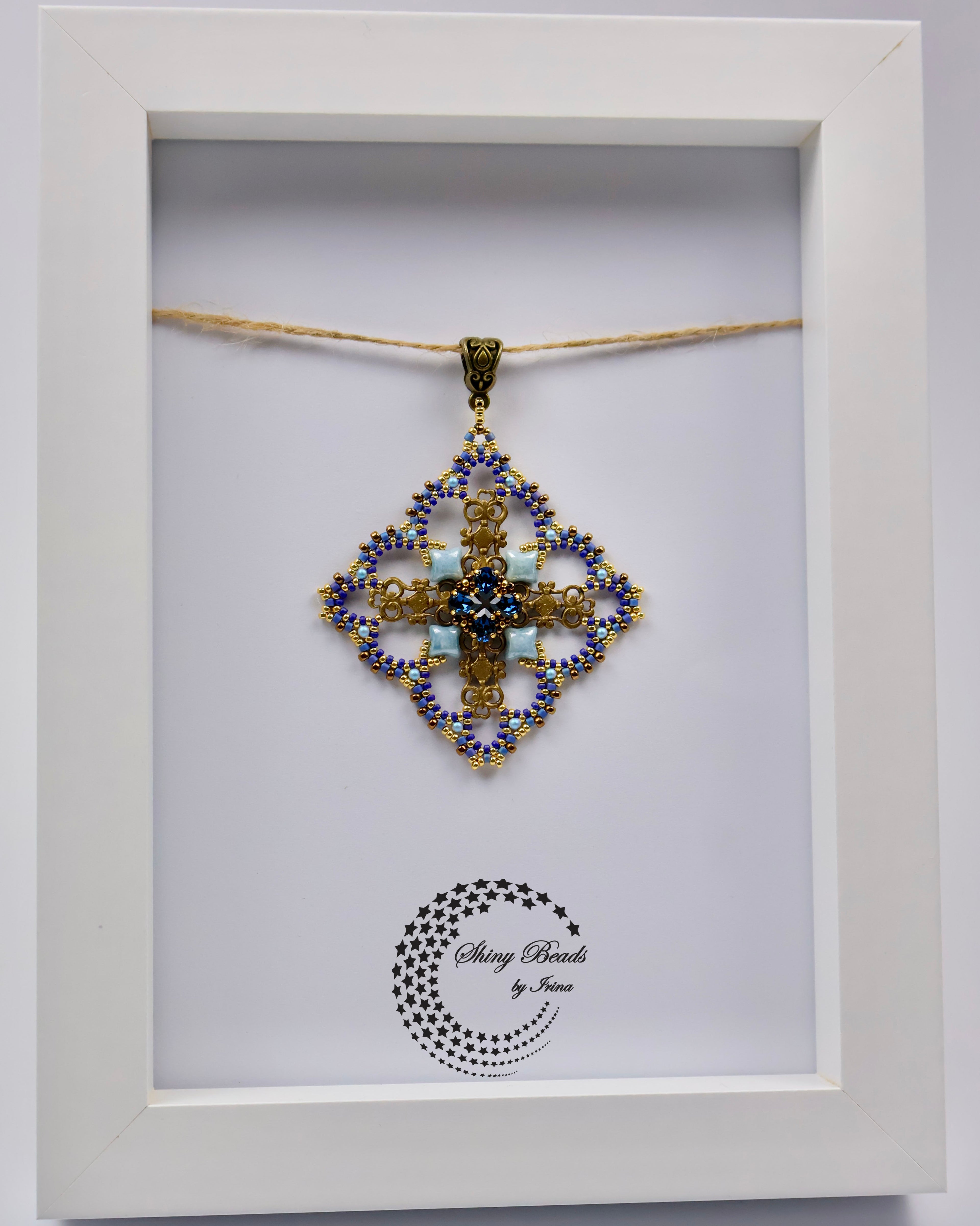 "QUATERFOIL WINDOW" PENDANT